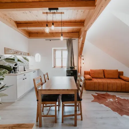 Stare Mesto Apartment *